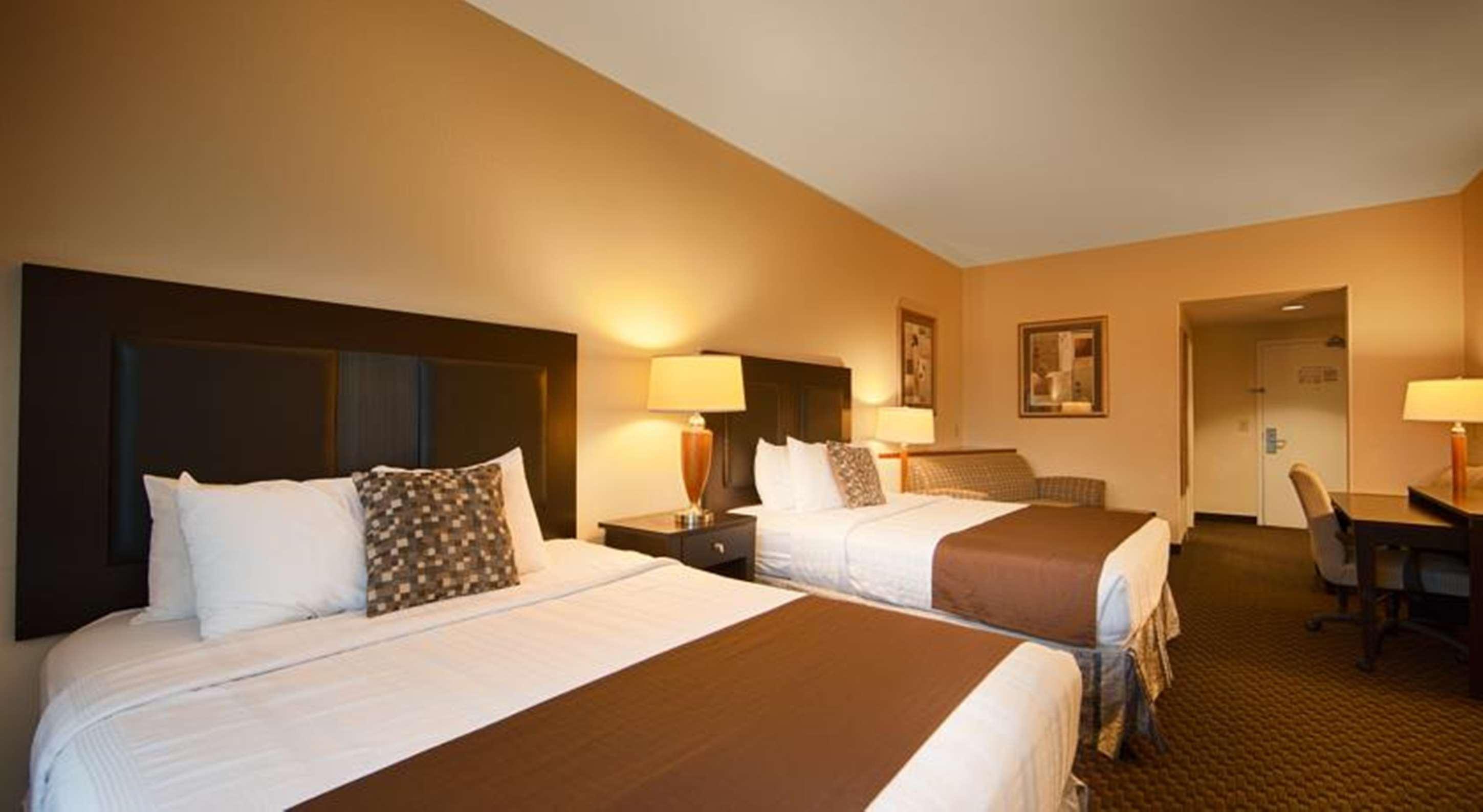 Best Western Plus Castlerock Inn & Suites Μπέντονβιλ Εξωτερικό φωτογραφία