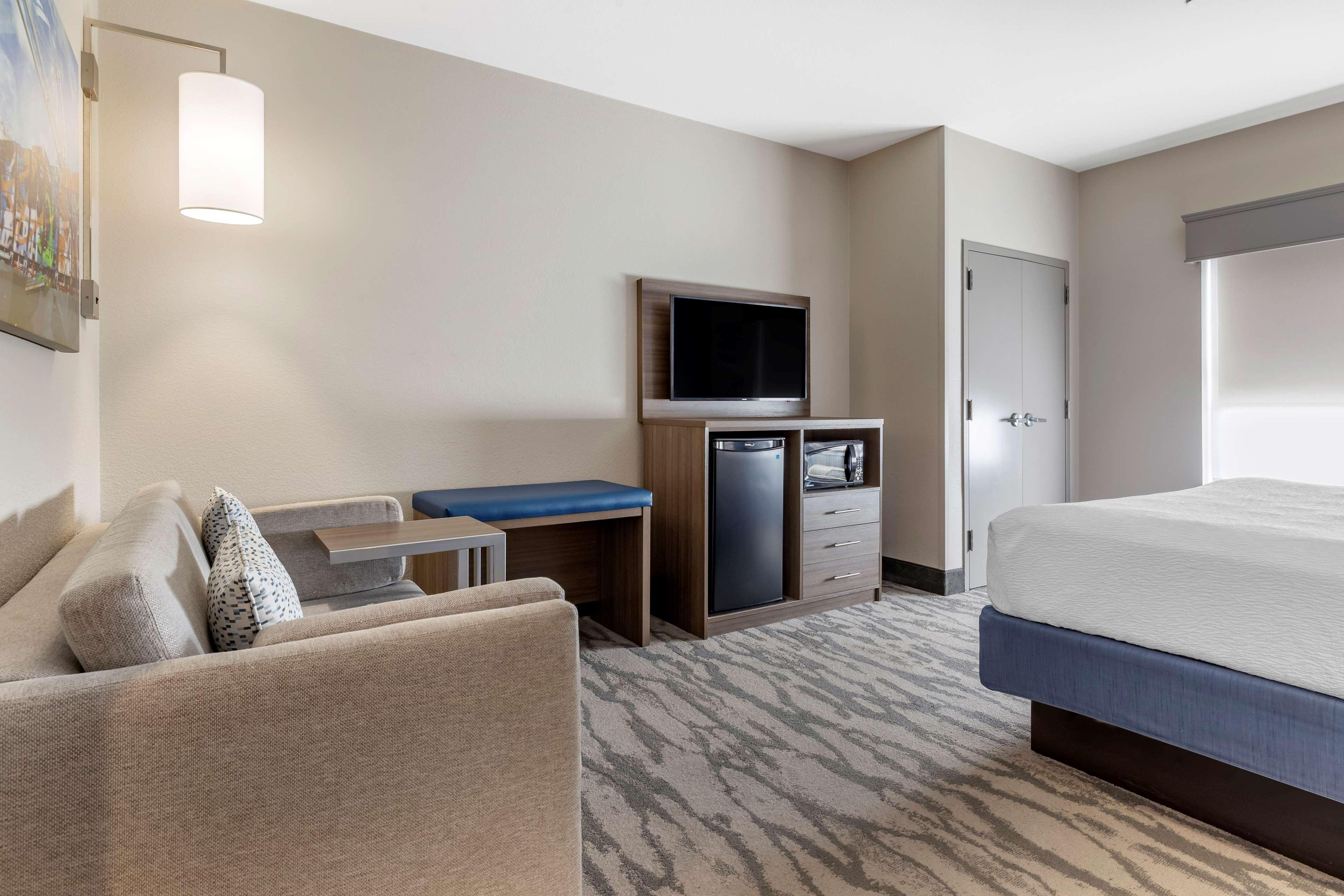 Best Western Plus Castlerock Inn & Suites Μπέντονβιλ Εξωτερικό φωτογραφία