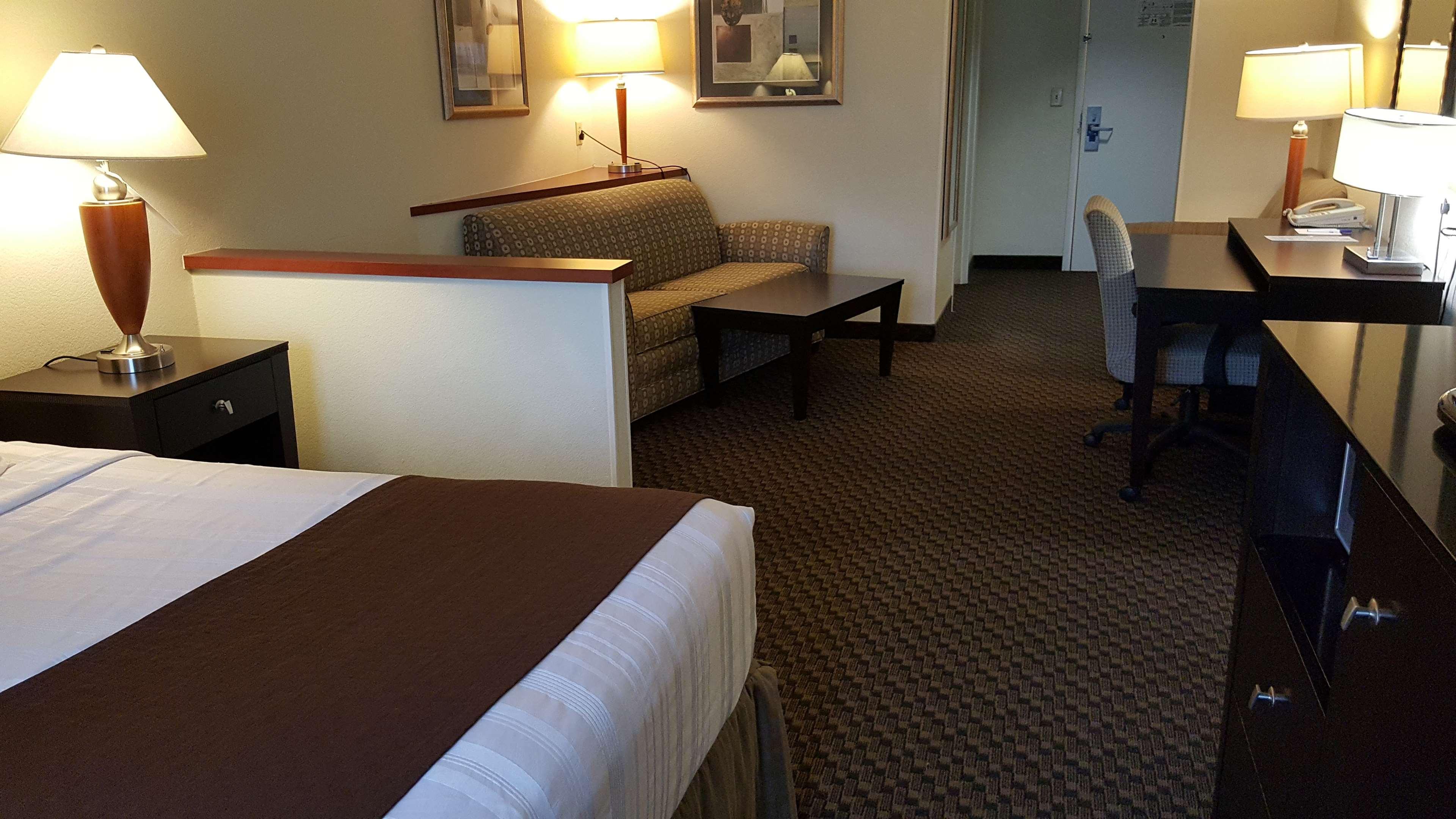 Best Western Plus Castlerock Inn & Suites Μπέντονβιλ Εξωτερικό φωτογραφία