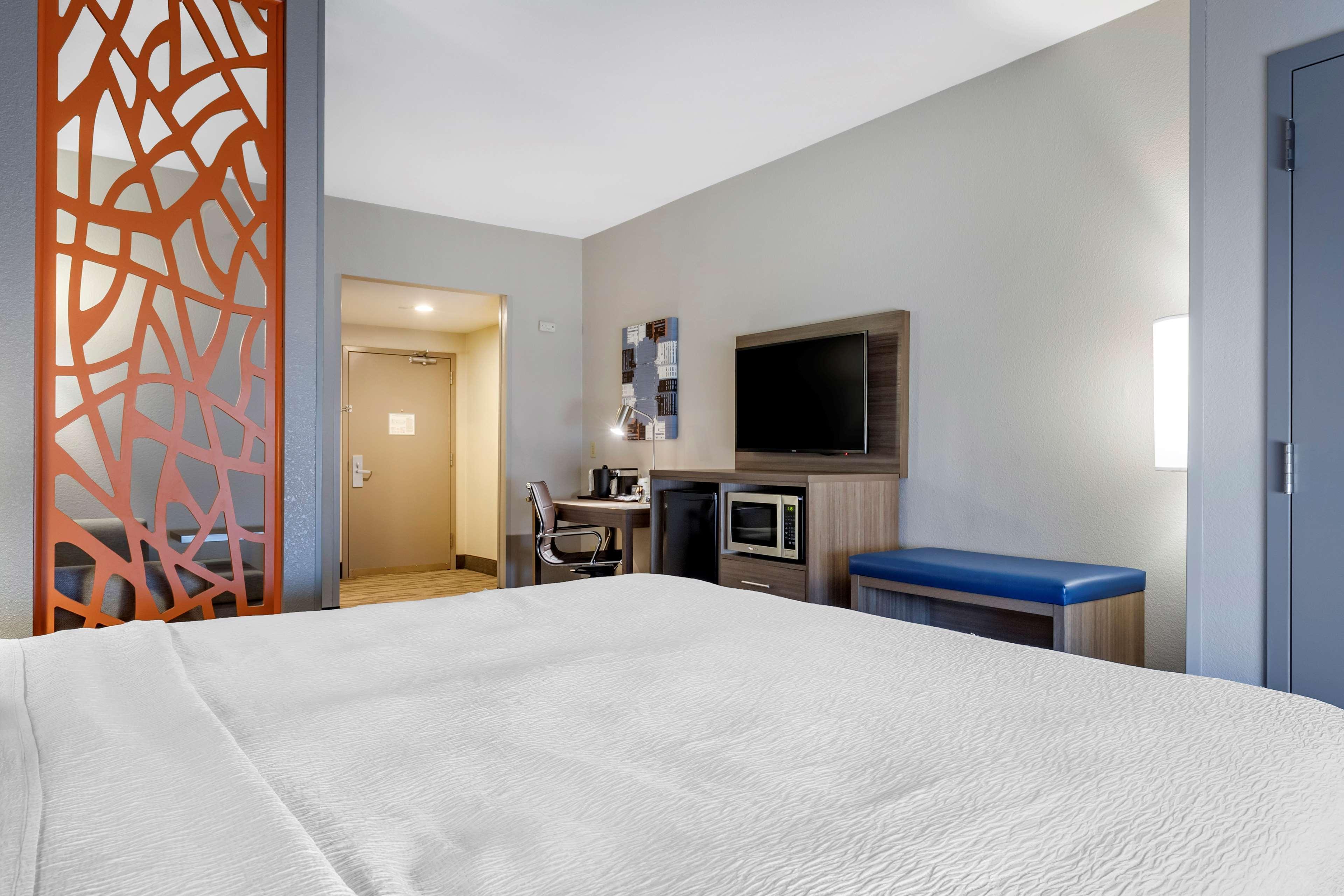 Best Western Plus Castlerock Inn & Suites Μπέντονβιλ Εξωτερικό φωτογραφία
